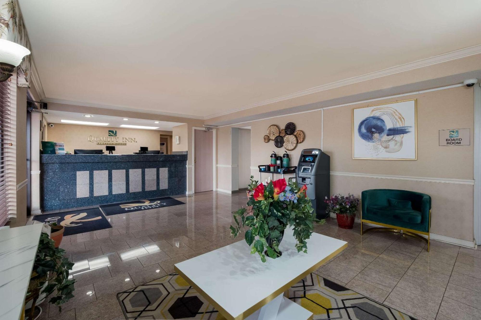 Quality Inn Fort Jackson Columbia Exterior foto